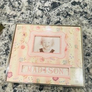 K & COMPANY FRAME A NAME CUSTOM PERSONALIZED FLOWER PHOTO ALBUM